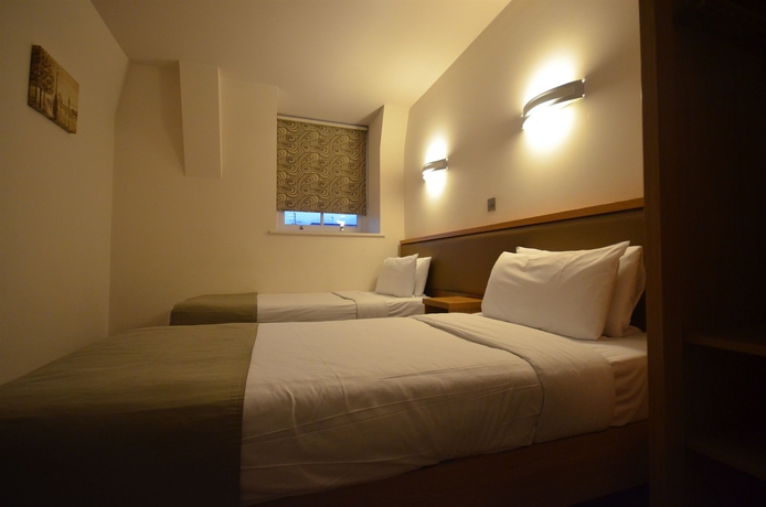 Imagen de la habitación del Hotel Eden Plaza Kensington. Foto 4