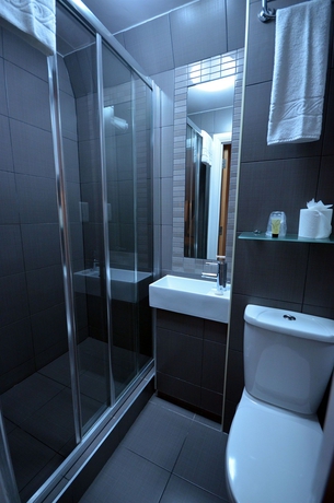 Imagen de la habitación del Hotel Eden Plaza Kensington. Foto 7