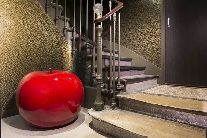 Imagen de los interiores del Hotel Eden, Porte de Versailles. Foto 13