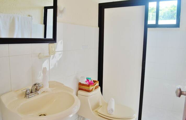 Imagen de la habitación del Hotel Eden, Puerto Morelos. Foto 5