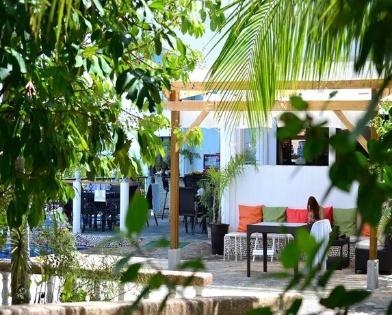 Imagen de los interiores del Hotel Eden Resort, Santander. Foto 29