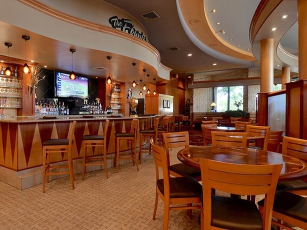 Imagen general del Hotel Eden Resort and Suites, Bw Premier Collection. Foto 11