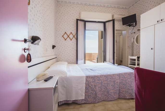 Imagen de la habitación del Hotel Eden, Rimini. Foto 6