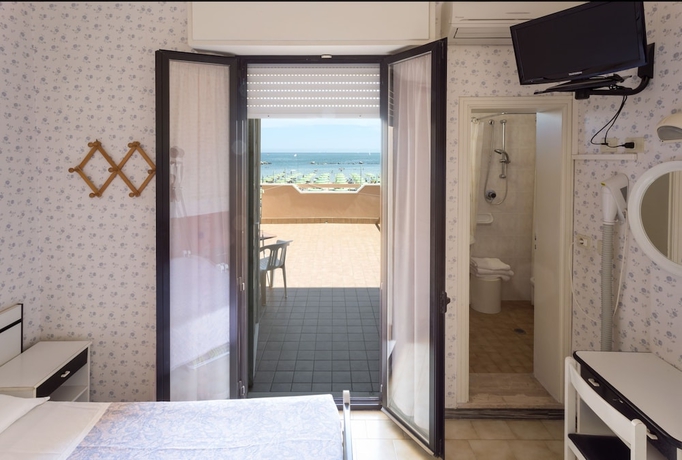 Imagen de la habitación del Hotel Eden, Rimini. Foto 8