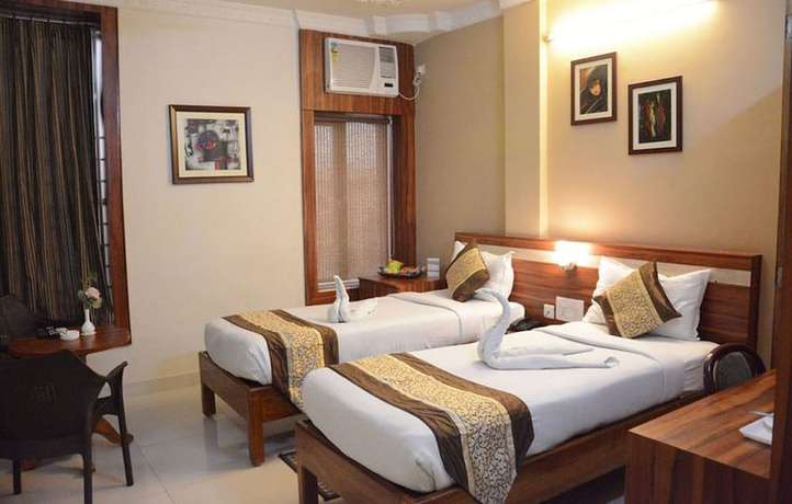 Imagen de la habitación del Hotel Eden Roc, Bhubaneswar. Foto 17