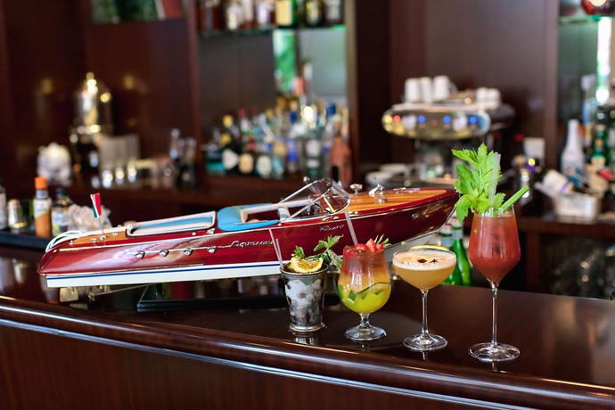 Imagen del bar/restaurante del Hotel Eden Roc Cap Cana. Foto 2