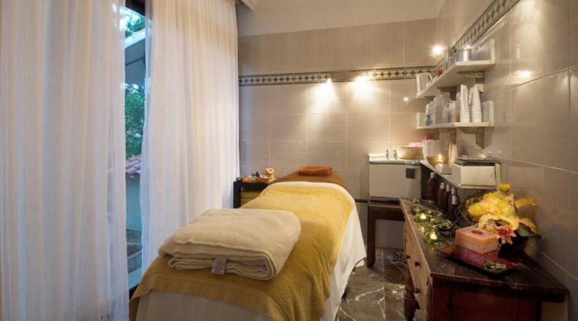 Imagen de los interiores del Hotel Eden Roc, San Feliu de Guixols. Foto 7