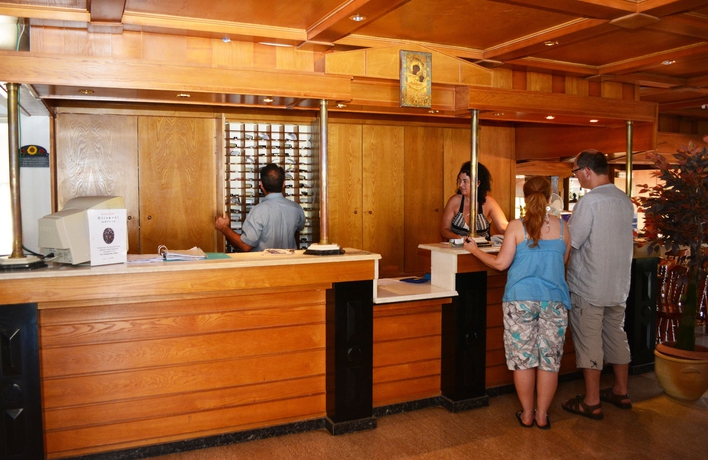 Imagen de los interiores del Hotel Eden Rock. Foto 13