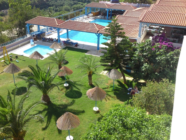 Imagen de los exteriores del Hotel Eden Rock, Ierapetra. Foto 10