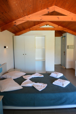 Imagen de la habitación del Hotel Eden Rock, Ierapetra. Foto 6