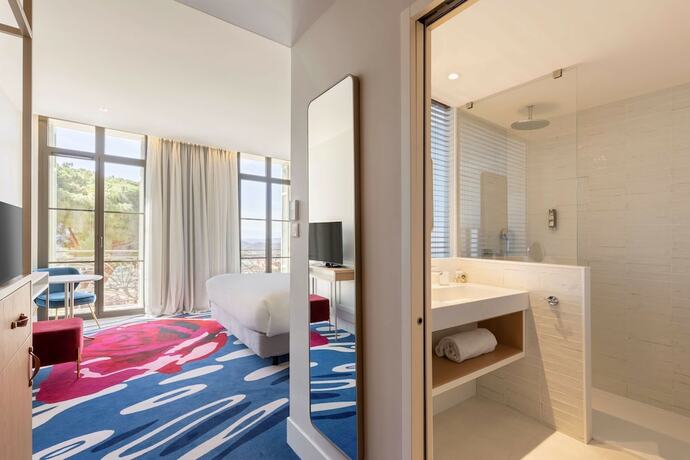 Imagen de la habitación del Hotel Eden Rose Grand Hotel, BW Premier Collection. Foto 18