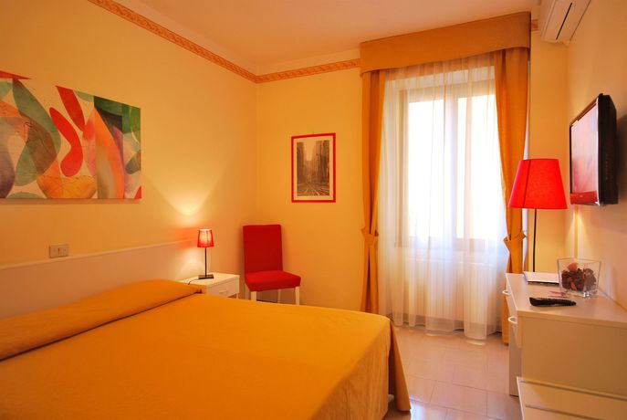 Imagen de la habitación del Hotel Eden Salò. Foto 12