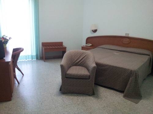 Imagen de la habitación del Hotel Eden, San Nicola. Foto 15