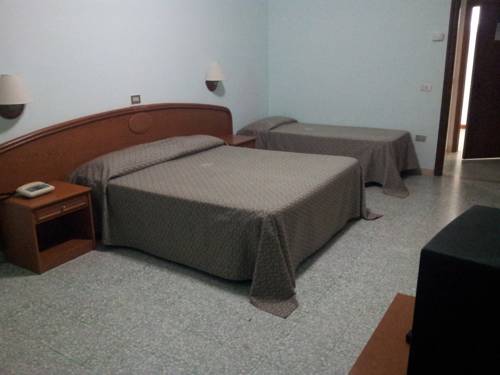 Imagen de la habitación del Hotel Eden, San Nicola. Foto 16