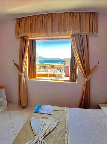 Imagen de la habitación del Hotel Eden, Sarande. Foto 8