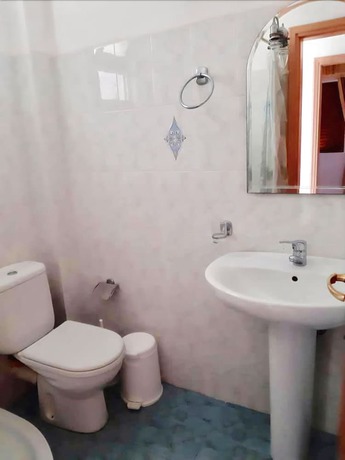 Imagen de la habitación del Hotel Eden, Sarande. Foto 9