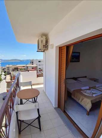 Imagen de la habitación del Hotel Eden, Sarande. Foto 10