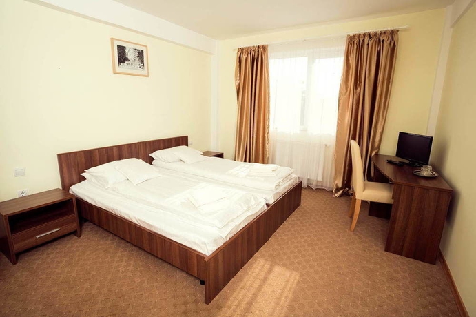 Imagen de la habitación del Hotel Eden, Sibiu. Foto 13
