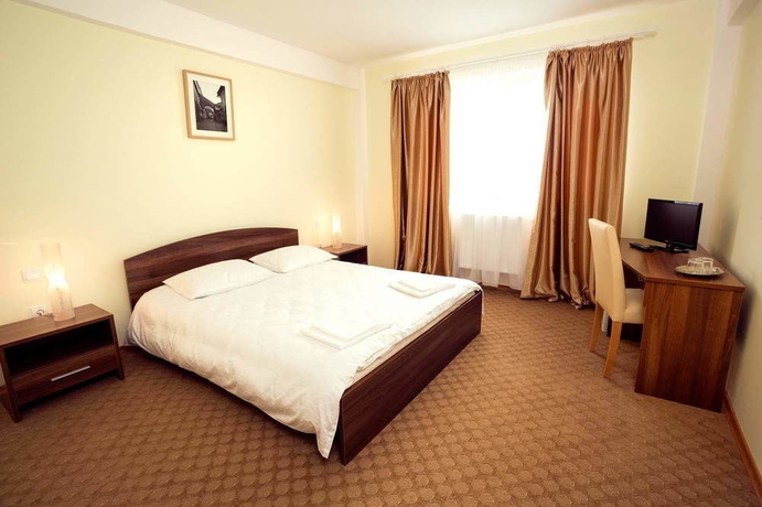 Imagen de la habitación del Hotel Eden, Sibiu. Foto 14