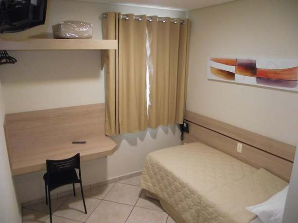 Imagen de la habitación del Hotel Eden, Sorocaba. Foto 15