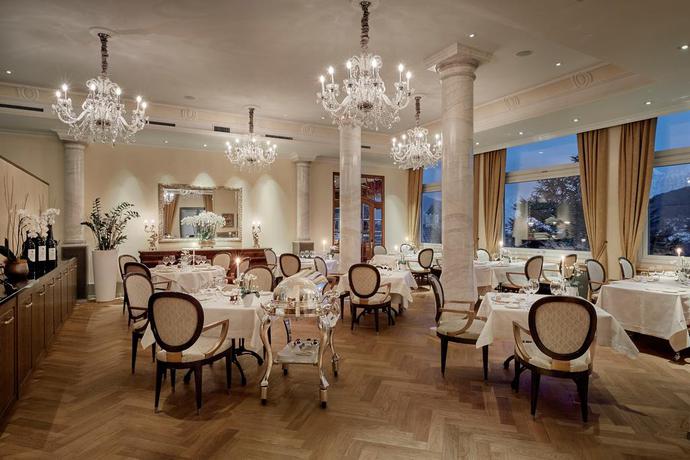 Imagen del bar/restaurante del Hotel Eden Spiez. Foto 6