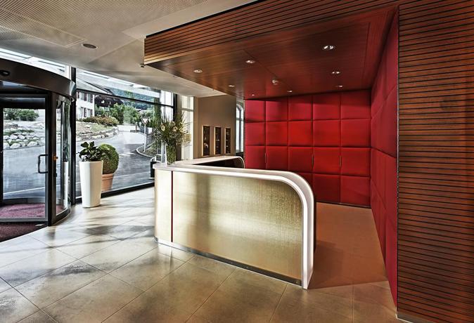 Imagen de los interiores del Hotel Eden Spiez. Foto 16