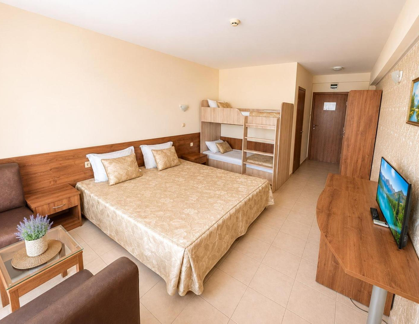 Imagen general del Hotel Eden, Sveti Vlas . Foto 4