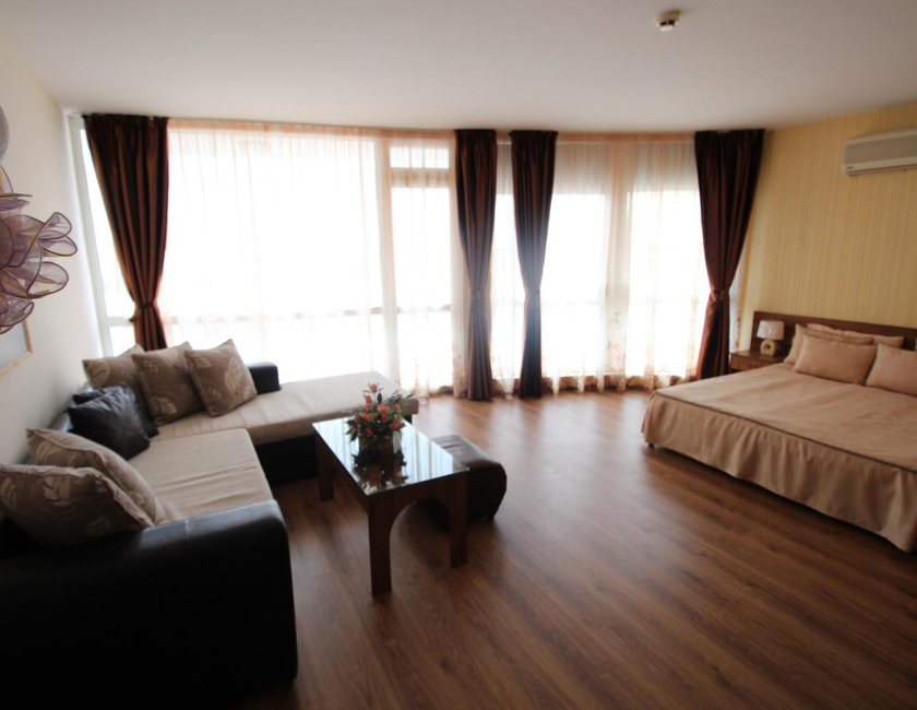 Imagen general del Hotel Eden, Sveti Vlas . Foto 12
