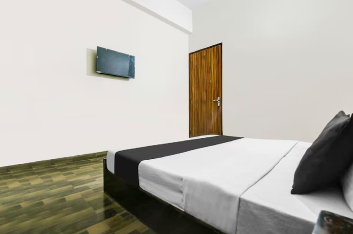Imagen de la habitación del Hotel Eden, Thanesar. Foto 4
