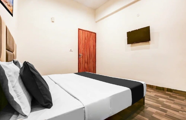Imagen de la habitación del Hotel Eden, Thanesar. Foto 8