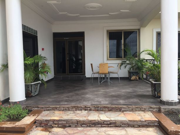 Imagen de los interiores del Hotel Eden Vale and Executive Training Cen. Foto 18