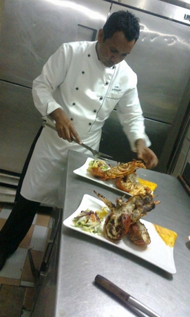 Imagen del bar/restaurante del Hotel Eden Villa. Foto 3