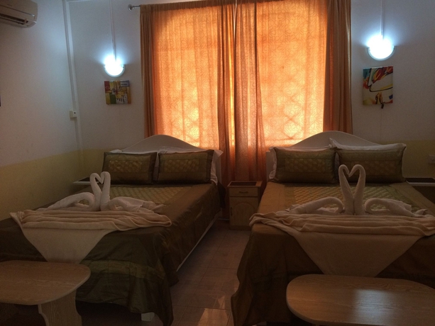 Imagen de la habitación del Hotel Eden Villa. Foto 11