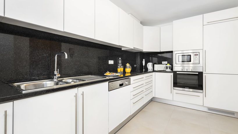 Imagen de la habitación del Hotel Eden Villas & Apartments. Foto 4