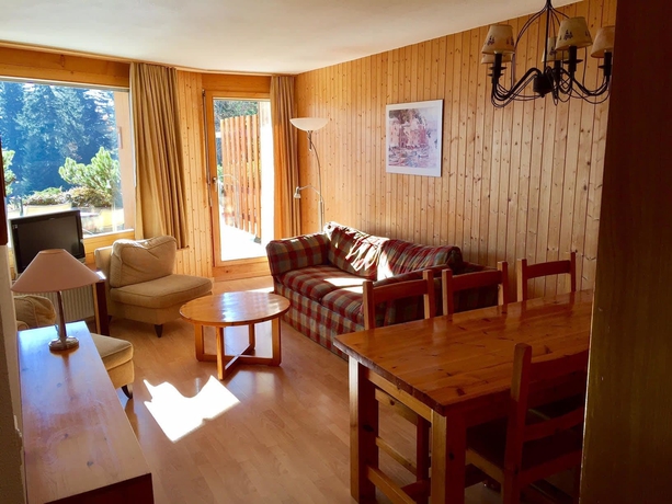 Imagen de los interiores del Hotel Eden and Résidence. Foto 13