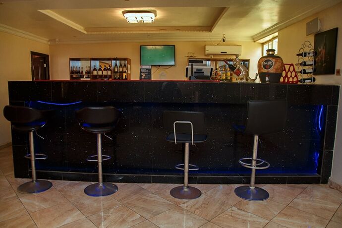 Imagen general del Hotel Eden and Resorts. Foto 16