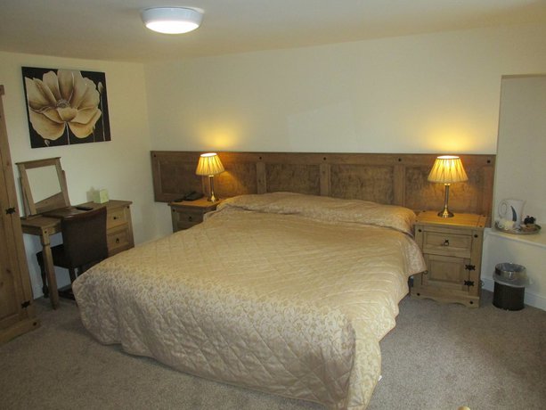 Imagen de la habitación del Hotel Edenhall Country House. Foto 10