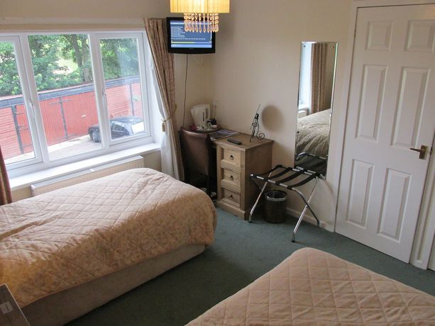 Imagen de la habitación del Hotel Edenhall Country House. Foto 16