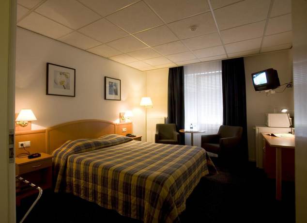 Imagen de la habitación del Hotel Edenpark. Foto 2