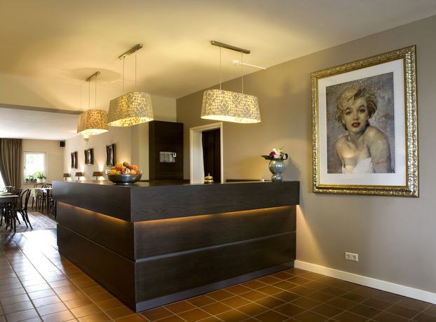 Imagen de los interiores del Hotel Edenpark. Foto 20