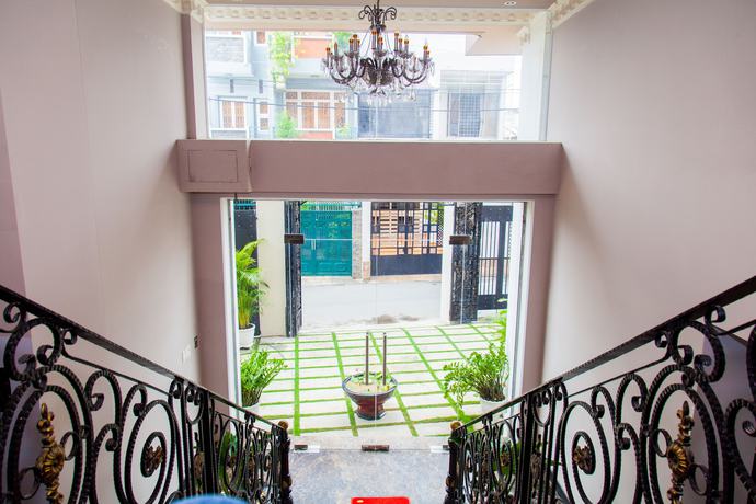 Imagen de los interiores del Hotel Edenroc. Foto 17