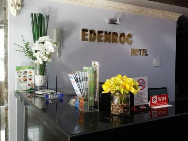 Imagen de los interiores del Hotel Edenroc. Foto 18