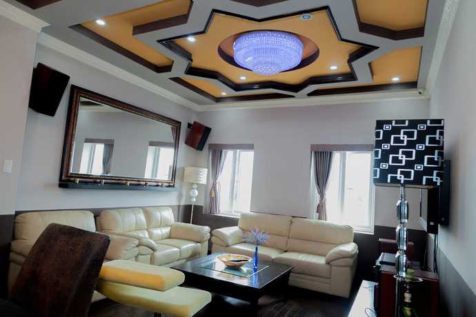 Imagen de la habitación del Hotel Edenroc. Foto 14
