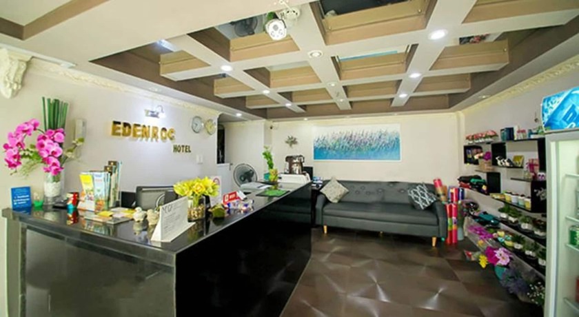 Imagen de los interiores del Hotel Edenroc. Foto 19