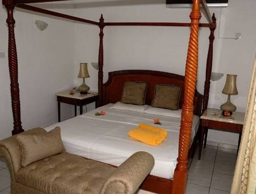 Imagen general del Hotel Edens Holiday Villas. Foto 12