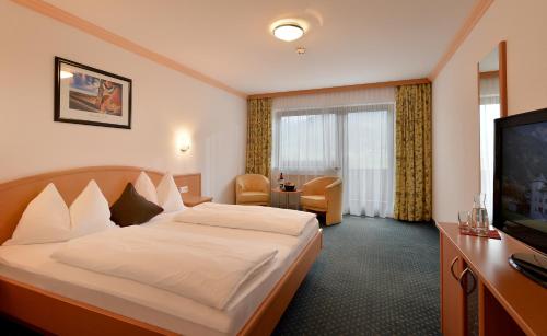 Imagen de la habitación del Hotel Eder, Ramsau im Zillertal. Foto 7