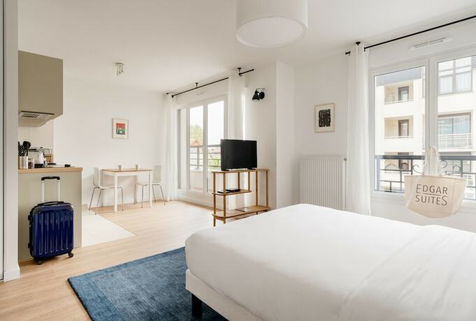 Imagen de la habitación del Hotel Edgar Suites Ch&acirc;tillon. Foto 19