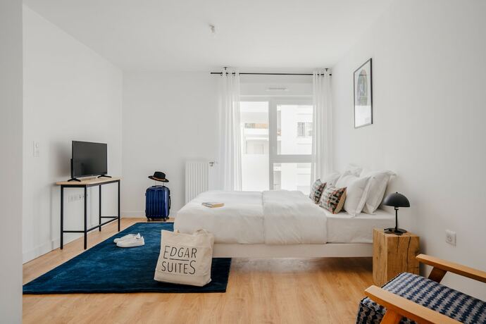 Imagen de la habitación del Hotel Edgar Suites Meudon-La-For&ecirc;t. Foto 13