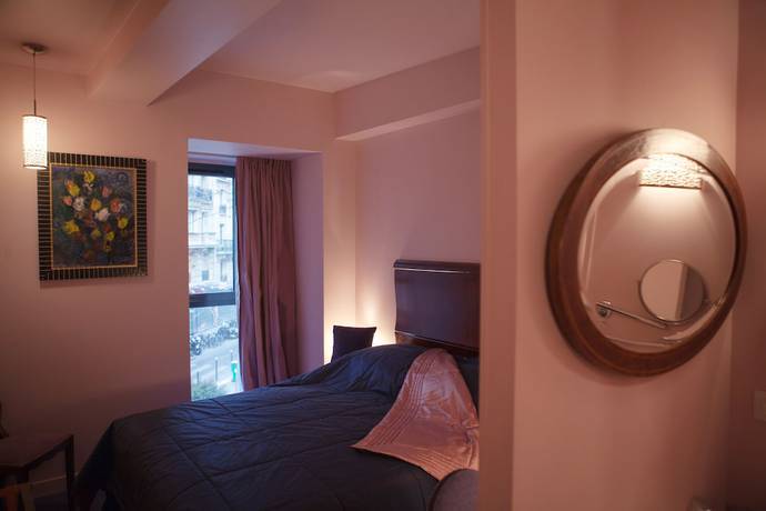 Imagen de la habitación del Hotel Edgar and Achille. Foto 10