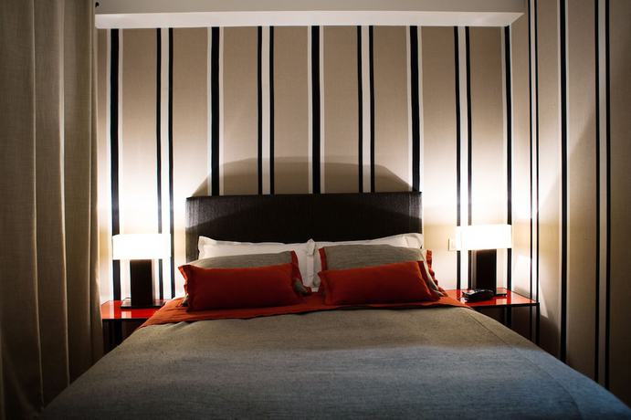 Imagen de la habitación del Hotel Edgar and Achille. Foto 20